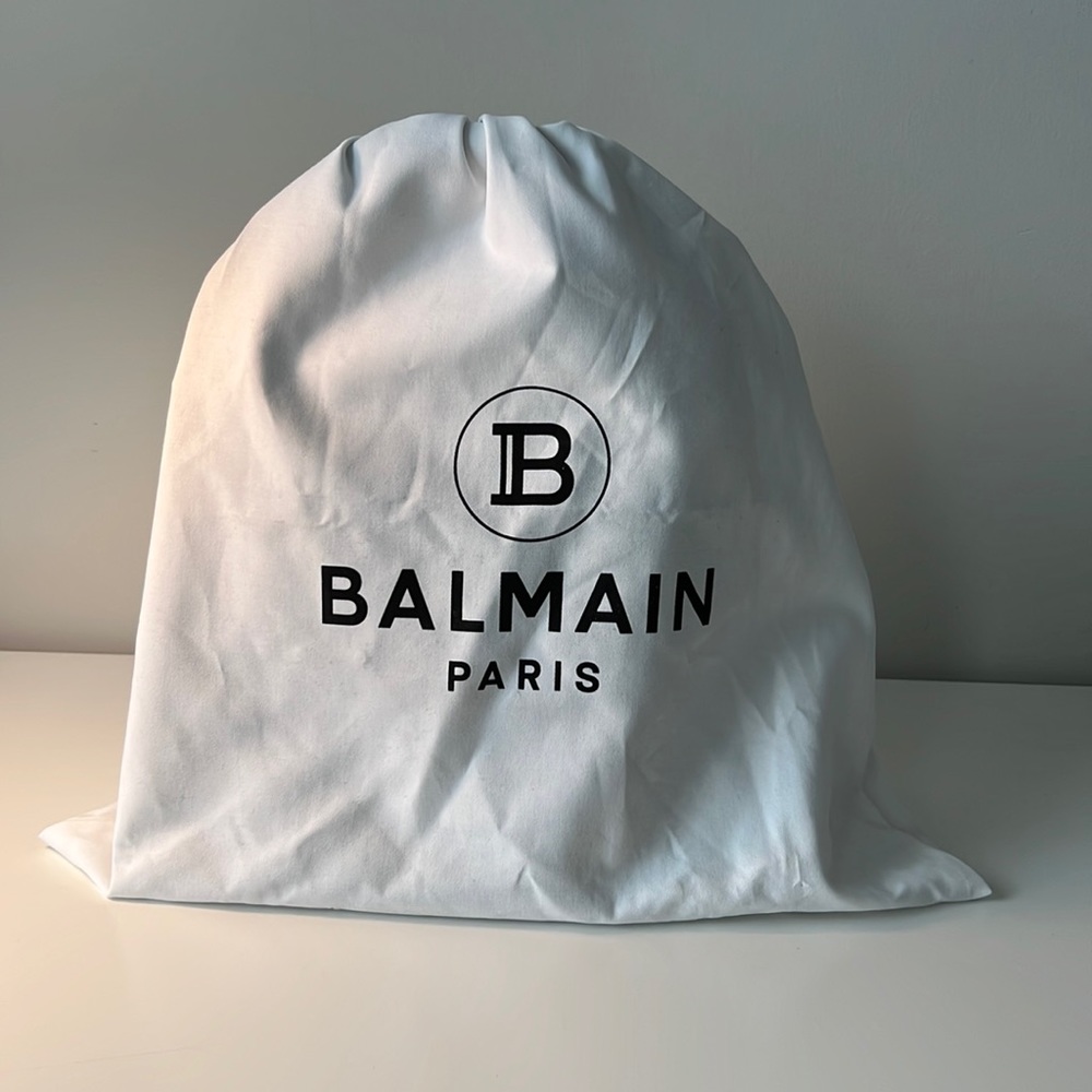 New Balmain’s famous Chocolate bag with strap. Designer bag. Chocolate model. - Picture 14 of 15